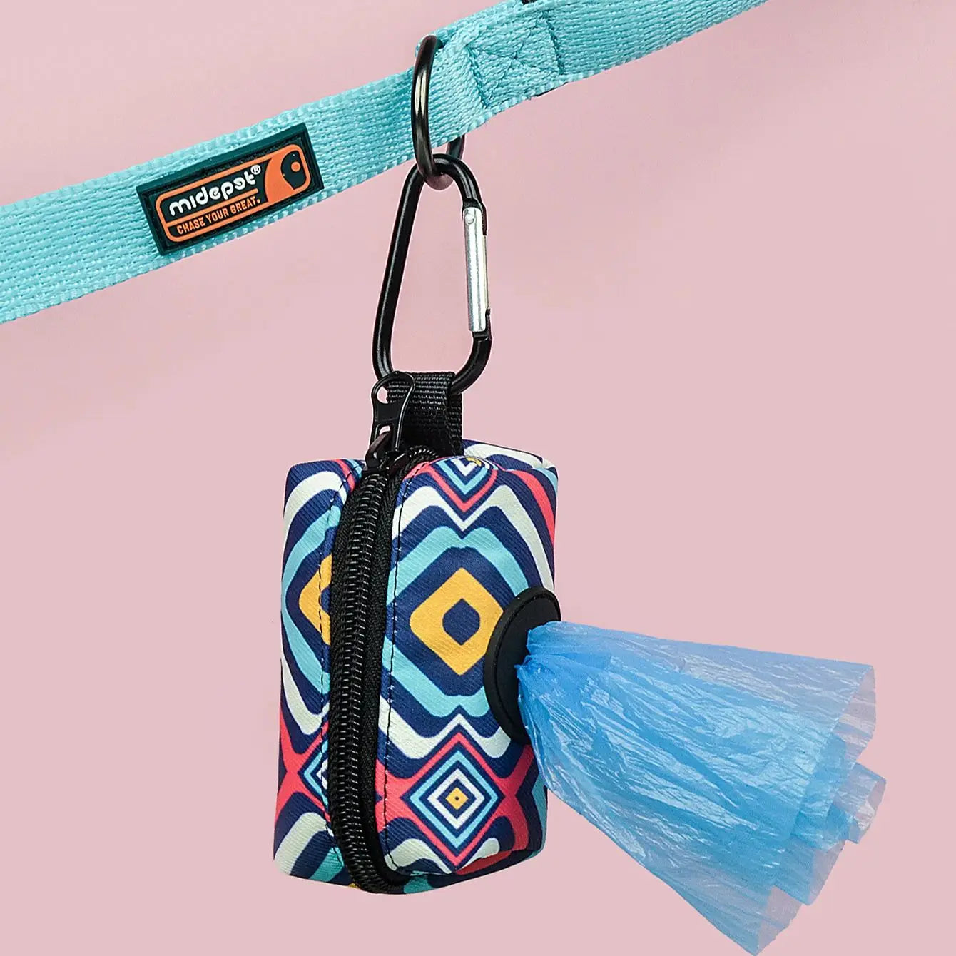 Cute Design Pet Poop Bag Holder Dispenser Without Poop Bag And Leashes