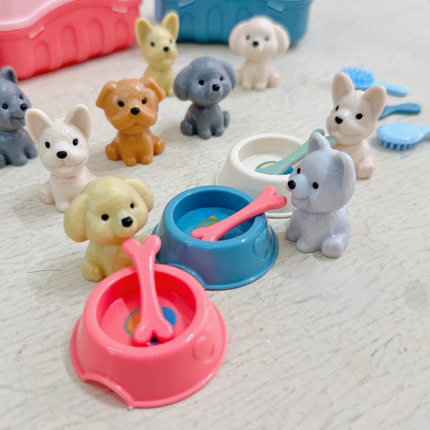 8pcs/set Cute Dog Pet Basket Family Toys Dog Doll Set Dog Cage Toys