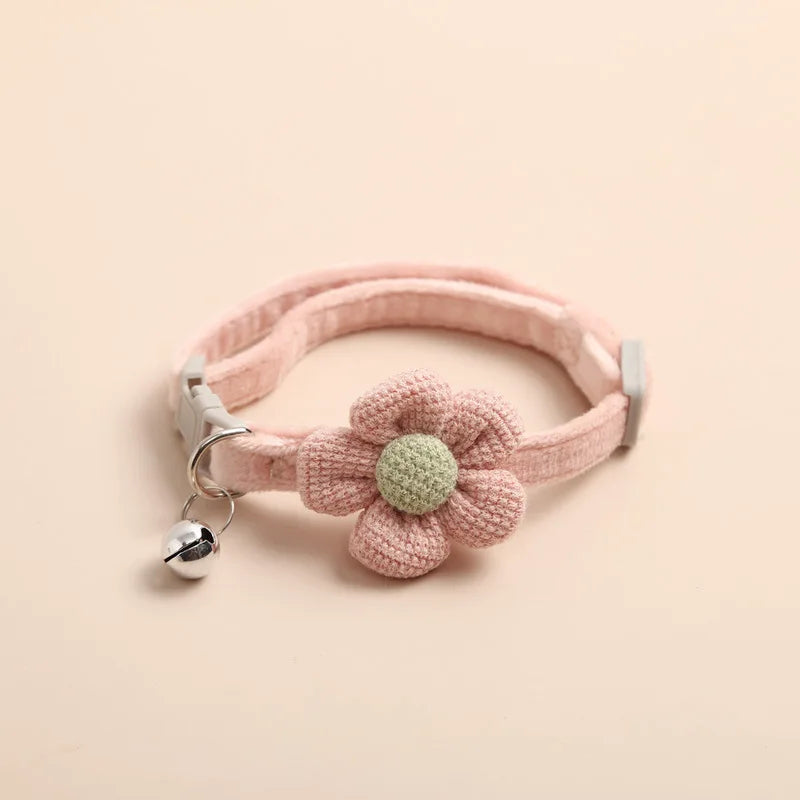 1Pc Cat Collar with Cute Flower  Adjustable Buckle Cat Collar Bell
