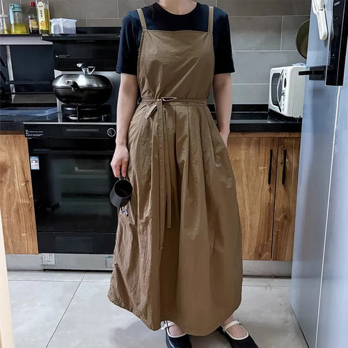 Long Lightweight Waterproof Apron with Pockets for Beauty Salon Nail