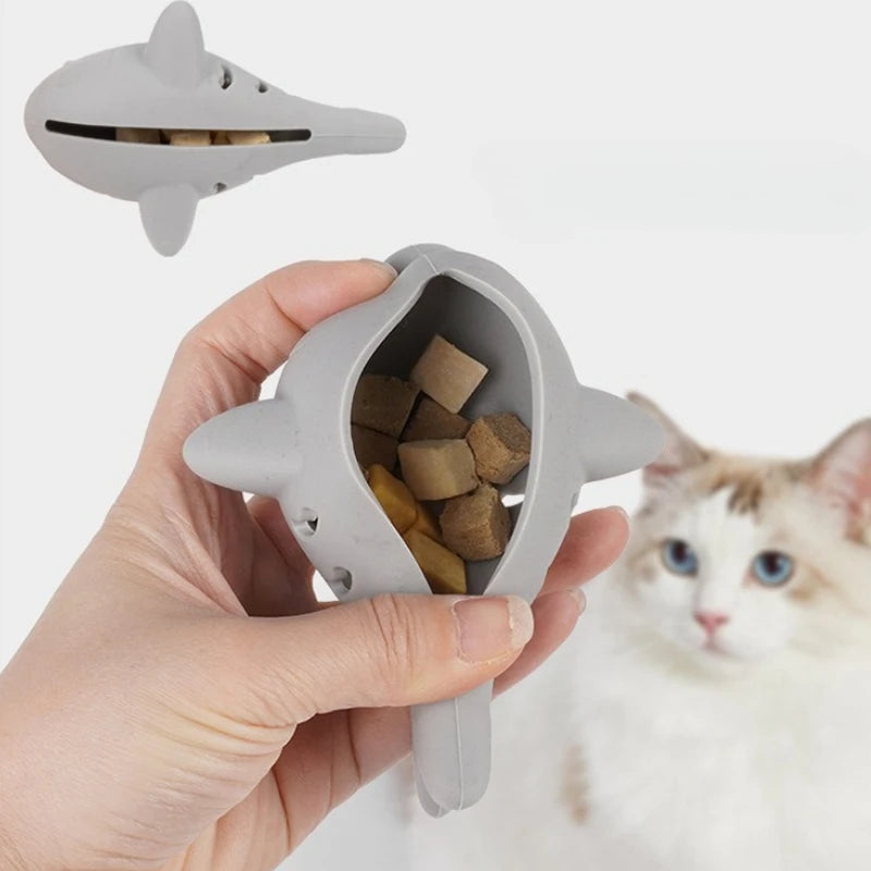 Cat Interactive Chew Toy Pet Food Leakage Simulated Fish