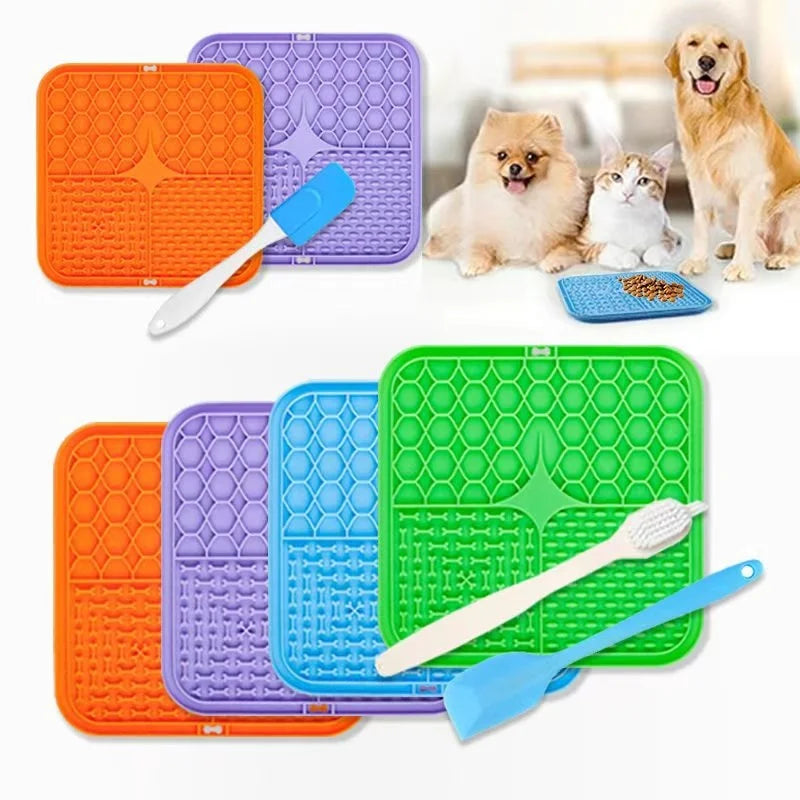 Pet Lick Silicone Mat Slow Feeder Dog Food Plate Bathing Distraction