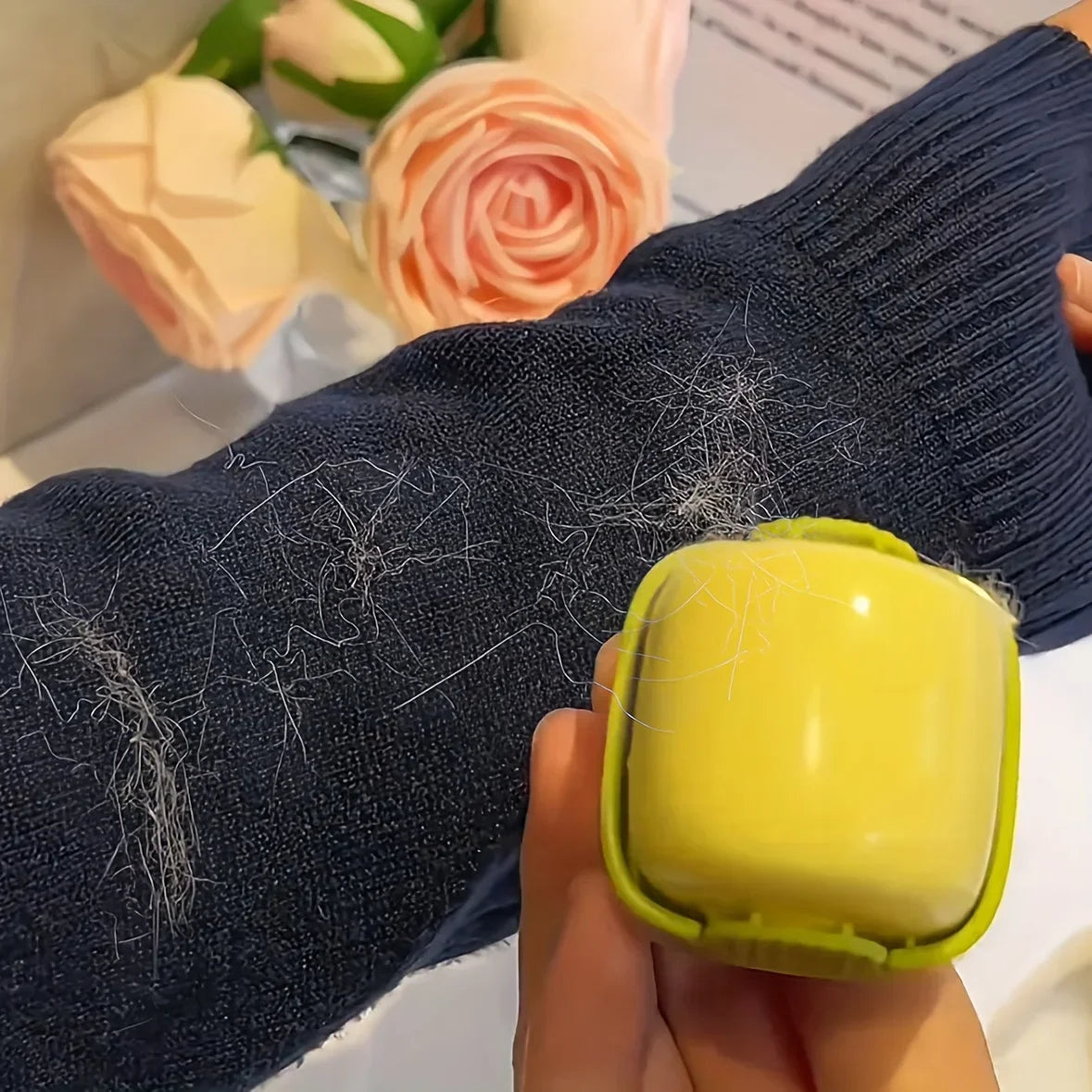 1pc Washable & Portable Lint Roller - Pet Hair Remover for Clothes,
