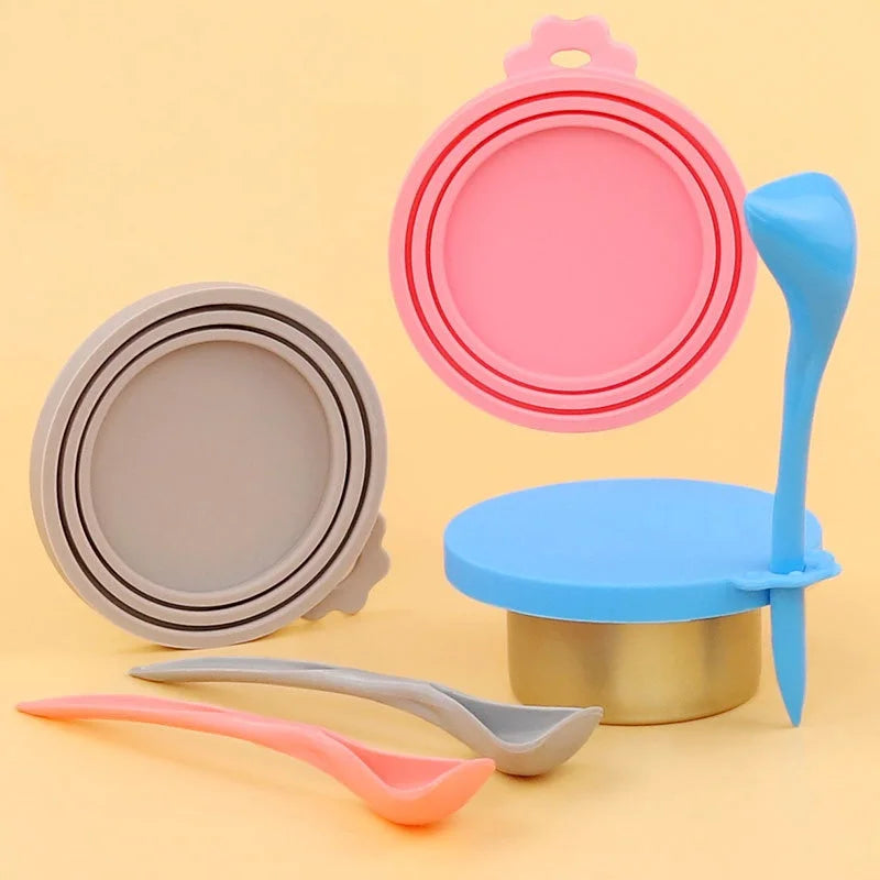 New 2PCS Reusable Pet Food Can Cover Silicone Dogs Cats Storage Tin