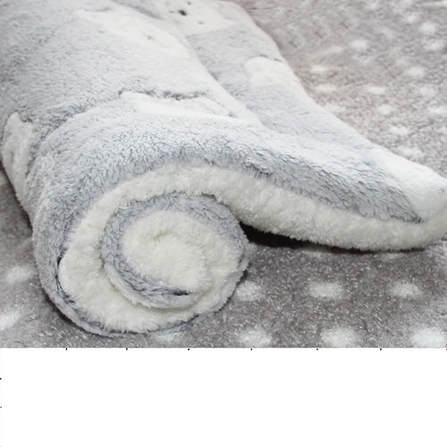 Thicken Flannel Mat Pet Cat Beds Mats Dog Bed Sleeping Mat Soft Warm