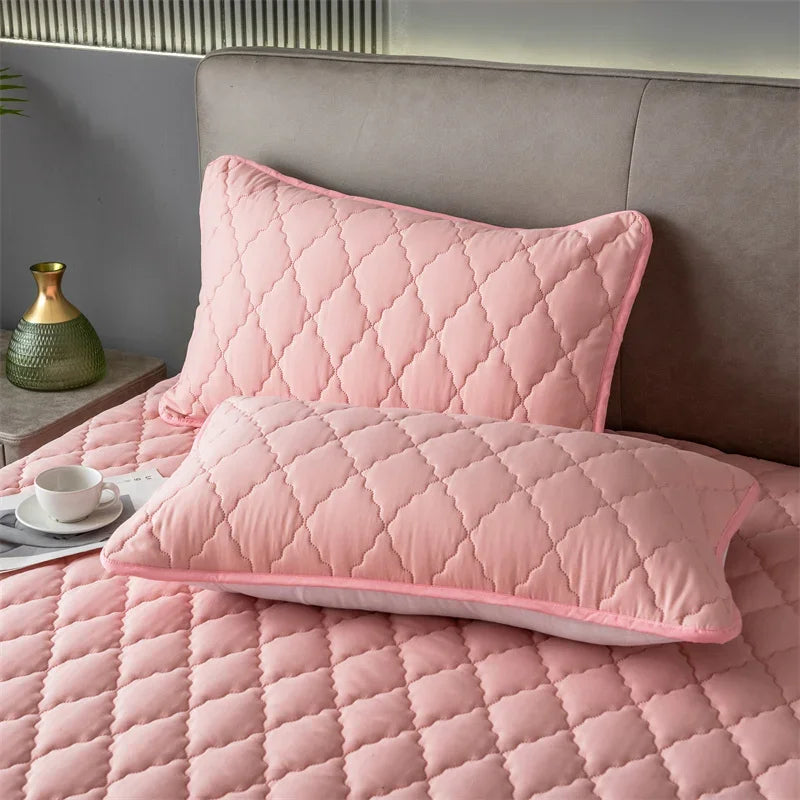 1/2 Pieces Waterproof Pillowcase Anti Stain Machine Washable Pillow