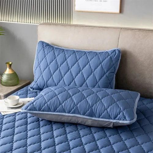 1/2 Pieces Waterproof Pillowcase Anti Stain Machine Washable Pillow