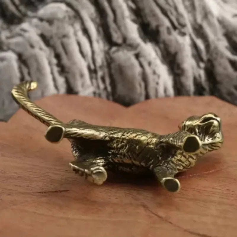 Retro Cat Brass Ornament Creative Long Tailed Cat Desktop Tea Pet
