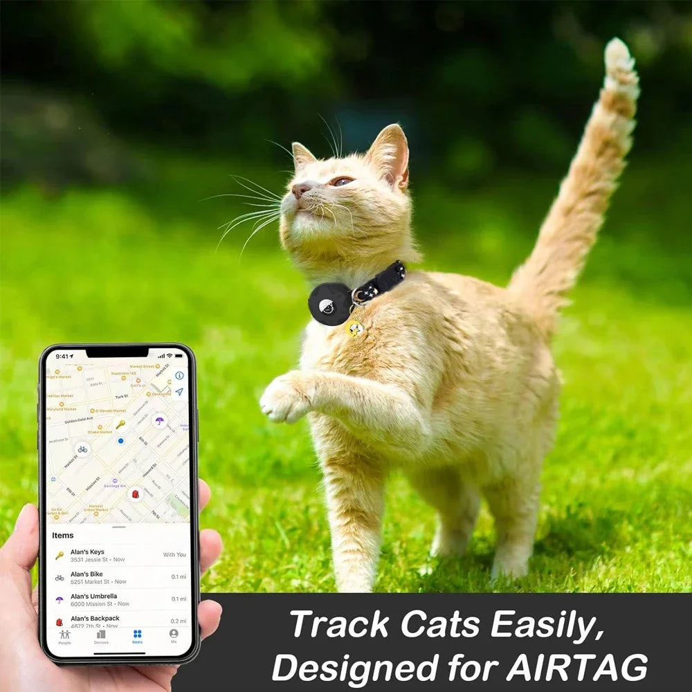 Apple Tag Pet Collar with AirTag Holder & Moon Ornament for Kitten