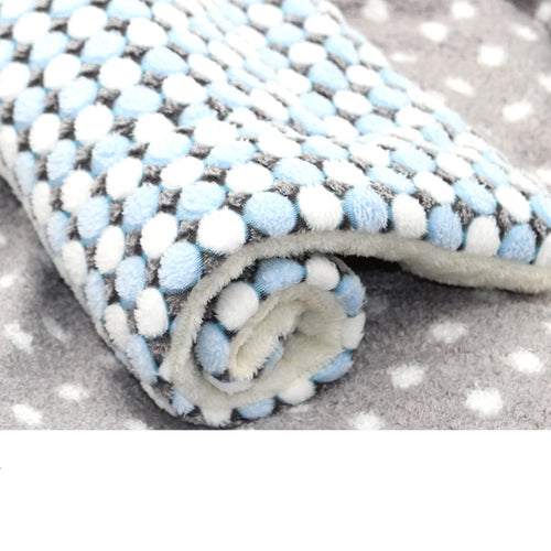 Thicken Flannel Mat Pet Cat Beds Mats Dog Bed Sleeping Mat Soft Warm